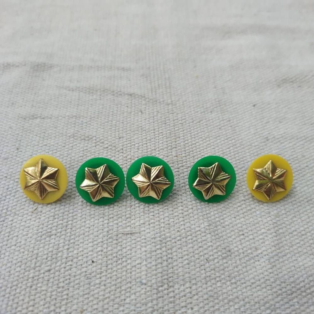 Girls scouts gold star pins 23